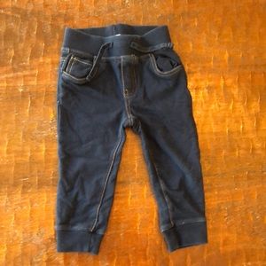 GAP 18-24 M soft and thick faux jeans